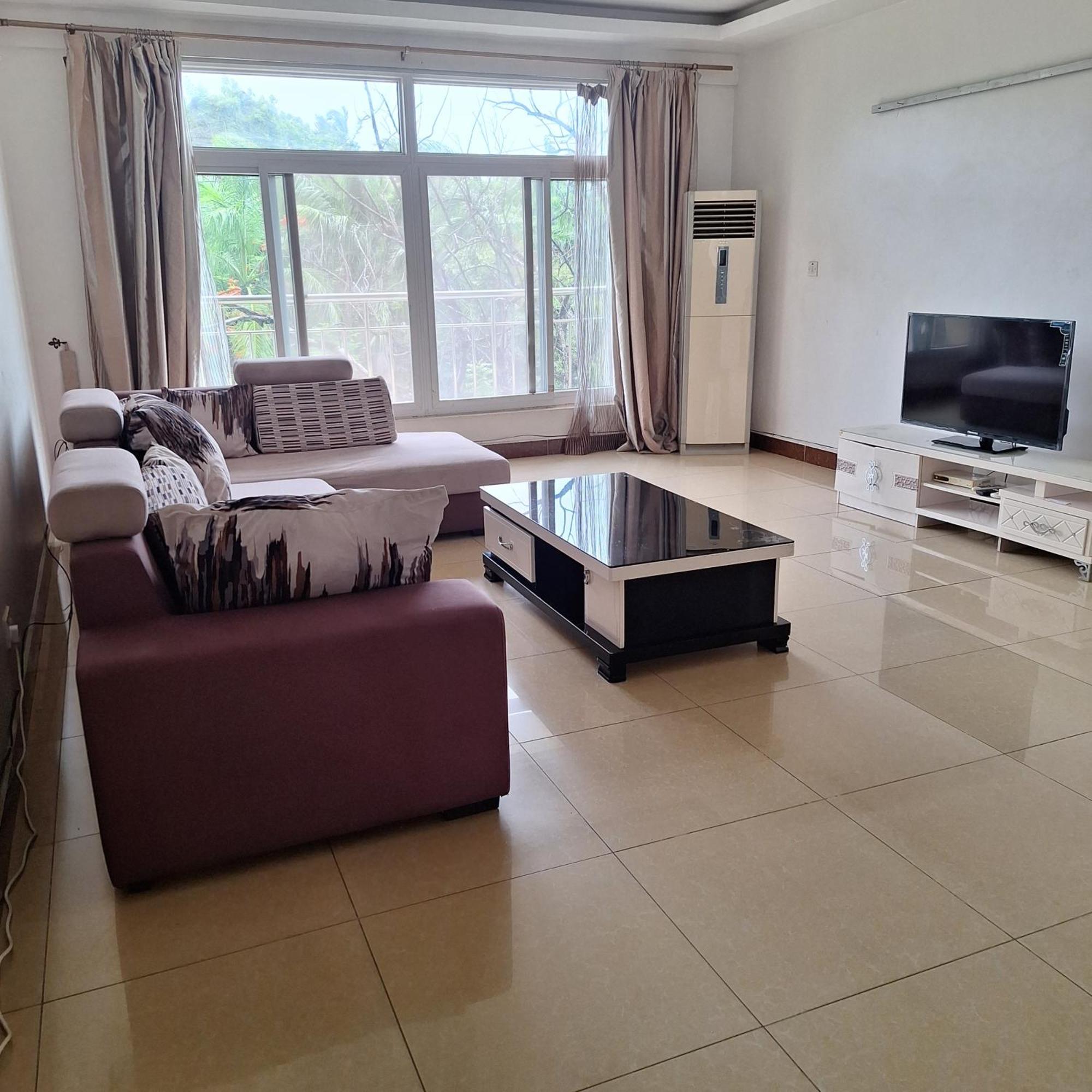 Modest R&r H * Dar es Salaam