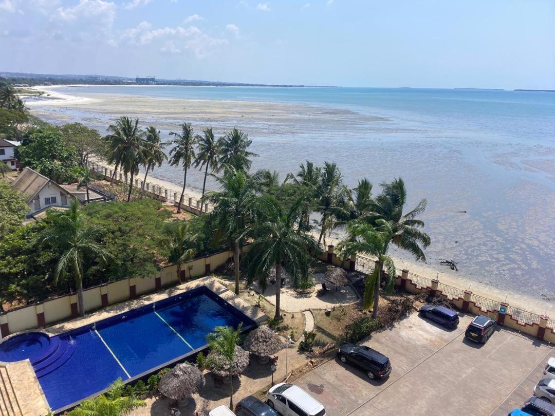 Modest R&r H * Dar es Salaam